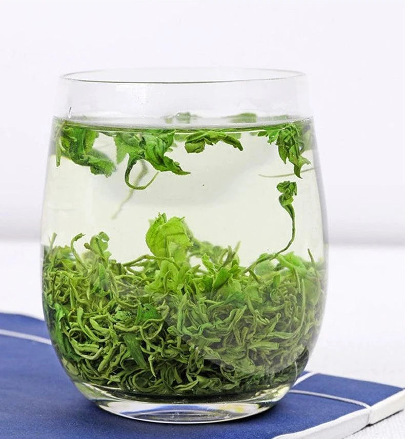 Premium Bahar Yüksek Dağ Yeşil Çayı, Zengin Aroma, Nazik Tomurcuğuyla ve İnce Uçlarıyla Serbest Yaprak, Biluochun Tarzından İlham Alınmıştır