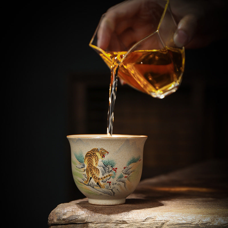 中国生肖陶瓷茶具 - 12件手绘动物茶杯与功夫茶,复古风格收藏茶具,适合家庭冲泡和亚洲文化爱好者