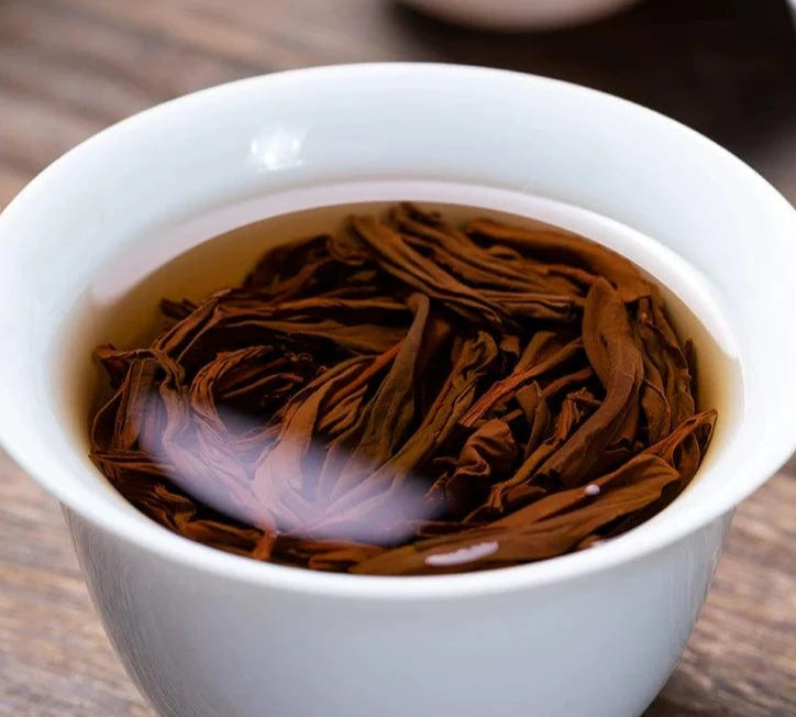 Zhengshan Xiaozhong Black Tea - Intensely Aromatic, Freshly Harvested, Loose Leaf for Personal Enjoyment