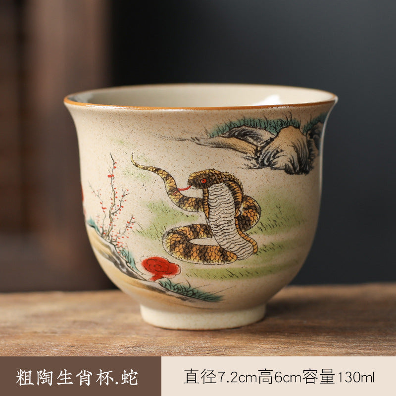 中国生肖陶瓷茶具 - 12件手绘动物茶杯与功夫茶,复古风格收藏茶具,适合家庭冲泡和亚洲文化爱好者