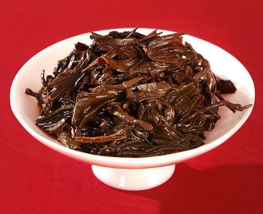 Premium Black Tea - High-Quality Loose Leaf Tea - 250g Canister with Horse Design - Dwtea.com