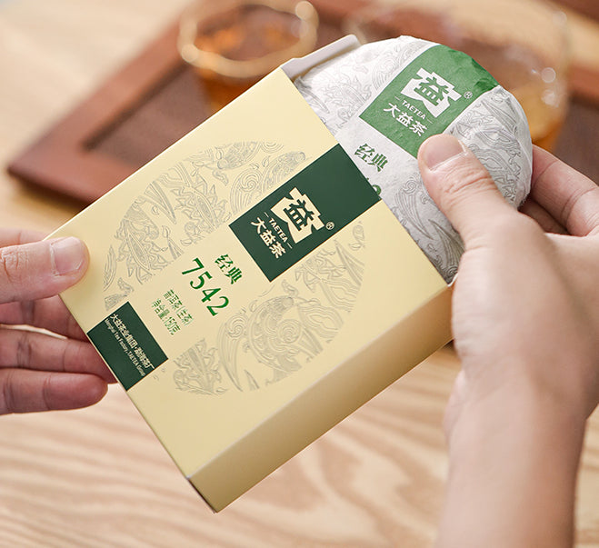 Dayi Ancient Tree Pu-Erh Tea Cake (Raw tea) 150g - Dwtea.com