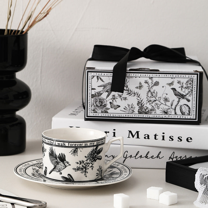 ชุดกาแฟลายนกหรู - ถ้วย, จานรอง, และกล่องของขวัญ - เหมาะสำหรับบ้านและสำนักงาน