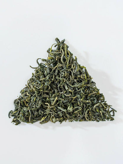 精致的新采摘高山绿茶袋 - 来自高山的纯正风味