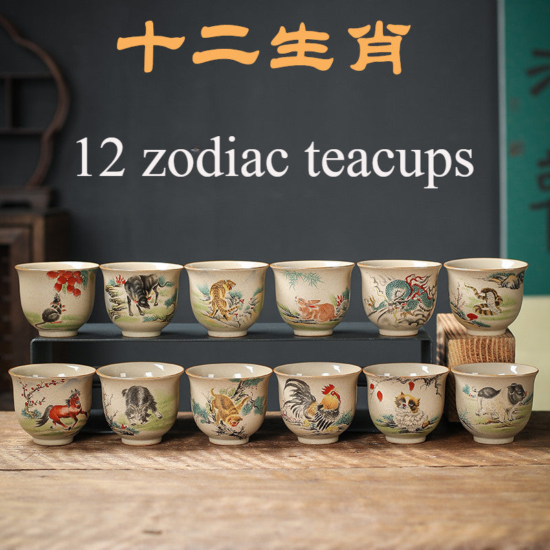 中国生肖陶瓷茶具 - 12件手绘动物茶杯与功夫茶，复古风格收藏茶具，适合家庭冲泡和亚洲文化爱好者
